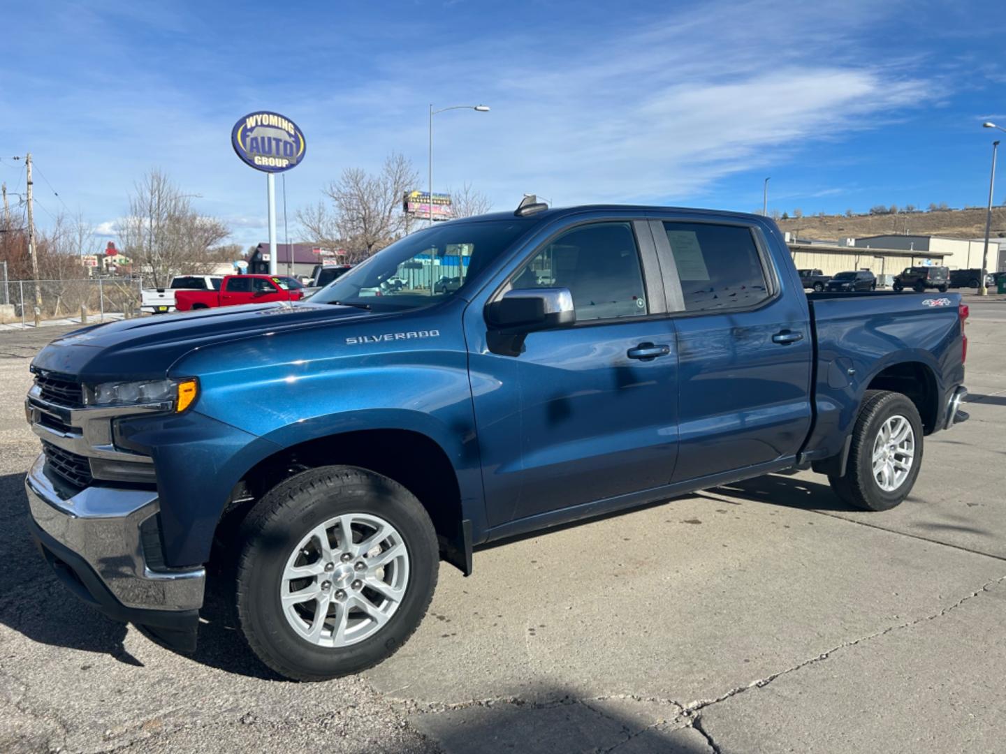 2019 Blue /BLACK Chevrolet Silverado 1500 LT Crew Cab 4WD (1GCUYDED1KZ) with an 5.3L V8 OHV 16V engine, 6A transmission, located at 3030 CY Ave, Casper, WY, 82604, (307) 265-3830, 42.827816, -106.357483 - Photo#1